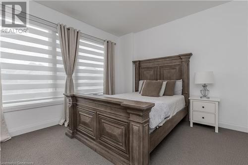 4063 Healing Street, Beamsville, ON - Indoor Photo Showing Bedroom