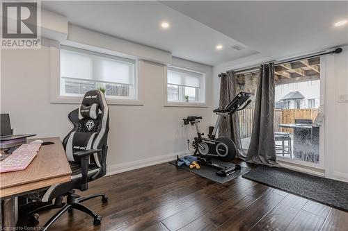 4063 Healing Street, Beamsville, ON - Indoor Photo Showing Gym Room