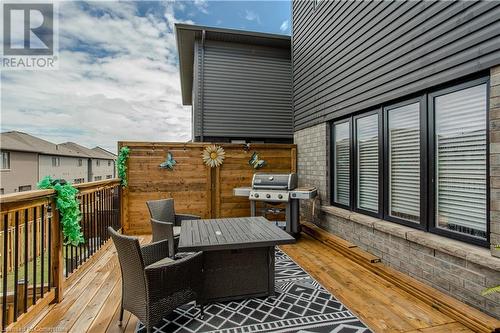 4063 Healing Street, Beamsville, ON - Outdoor With Deck Patio Veranda With Exterior