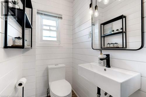 241 Beechwood Avenue, Crystal Beach, ON - Indoor Photo Showing Bathroom