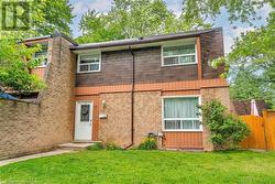 665 FRANCIS Road Unit# 2  Burlington, ON L7T 3X6