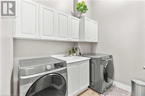 1340 Brant County #54 Highway, Caledonia, ON - Indoor Photo Showing Laundry Room