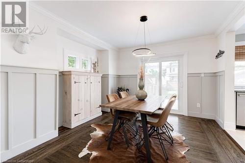 248 Province Street S, Hamilton, ON - Indoor Photo Showing Dining Room