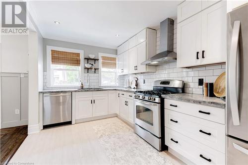 248 Province Street S, Hamilton, ON - Indoor Photo Showing Kitchen With Stainless Steel Kitchen With Upgraded Kitchen