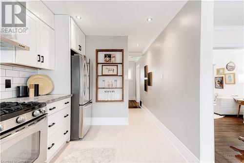 248 Province Street S, Hamilton, ON - Indoor Photo Showing Kitchen