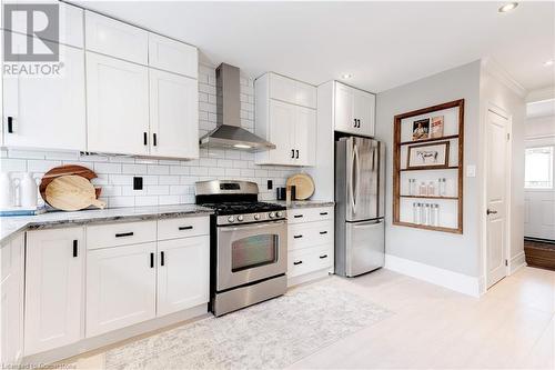 248 Province Street S, Hamilton, ON - Indoor Photo Showing Kitchen