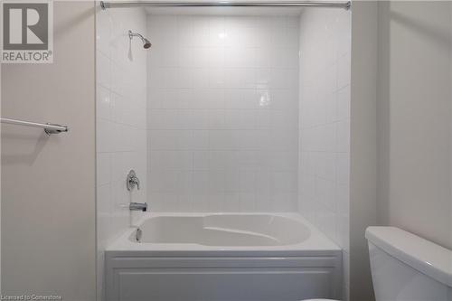 27 Aviron Crescent, Welland, ON - Indoor Photo Showing Bathroom