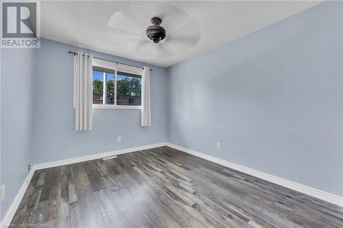 558 Ontario Street, St. Catharines, ON - Indoor Photo Showing Other Room