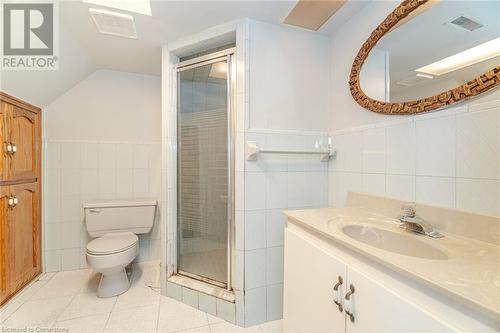 30 Norwich Road, Stoney Creek, ON - Indoor Photo Showing Bathroom