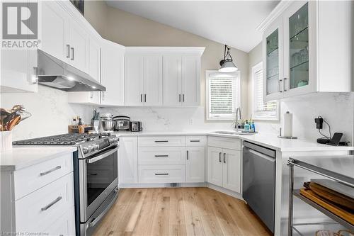 11616 Elizabeth Crescent, Wainfleet, ON - Indoor Photo Showing Kitchen With Upgraded Kitchen