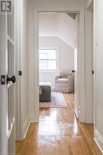 299 Merle Avenue, Burlington, ON - Indoor Photo Showing Other Room