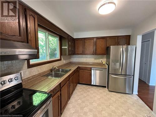 279 Lakeshore Road, St. Catharines, ON - Indoor Photo Showing Kitchen With Double Sink