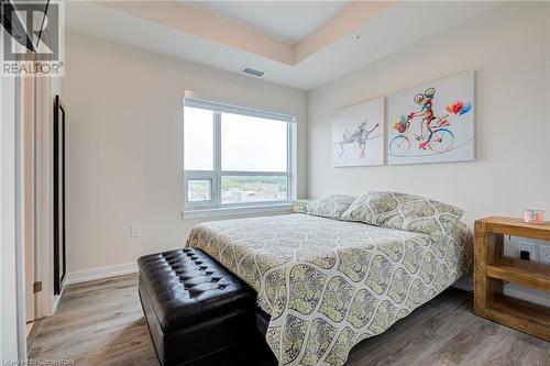 121 #8 Highway Unit# 416, Stoney Creek, ON - Indoor Photo Showing Bedroom