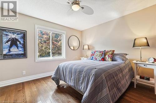 1286 Hammond Street, Burlington, ON - Indoor Photo Showing Bedroom