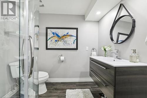 1286 Hammond Street, Burlington, ON - Indoor Photo Showing Bathroom