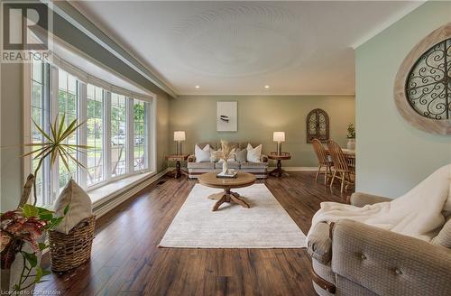 1242 Sheffield Road, Sheffield, ON - Indoor Photo Showing Living Room