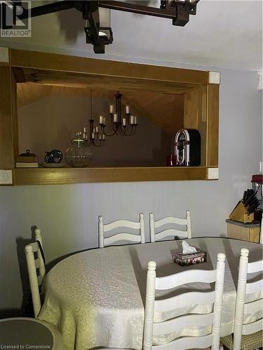 114 Melvin Avenue, Hamilton, ON - Indoor Photo Showing Dining Room