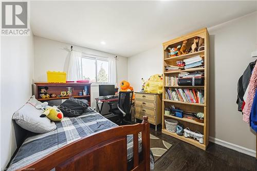 235 Larch Street, Hamilton, ON - Indoor