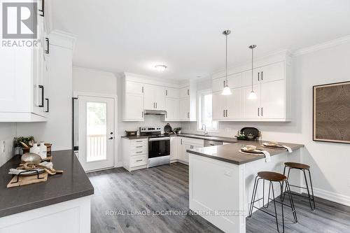 12 Natures Trail, Wasaga Beach, ON - Indoor Photo Showing Kitchen With Stainless Steel Kitchen With Upgraded Kitchen