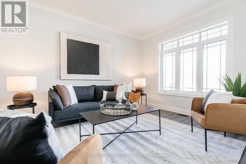 12 Natures Trail, Wasaga Beach, ON - Indoor Photo Showing Living Room