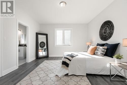 12 Natures Trail, Wasaga Beach, ON - Indoor Photo Showing Bedroom