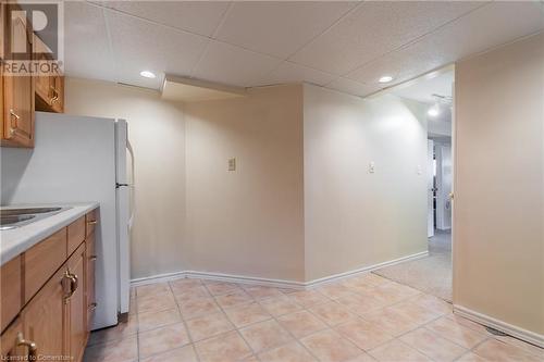 294 Parkside Drive, Hamilton, ON - Indoor Photo Showing Kitchen