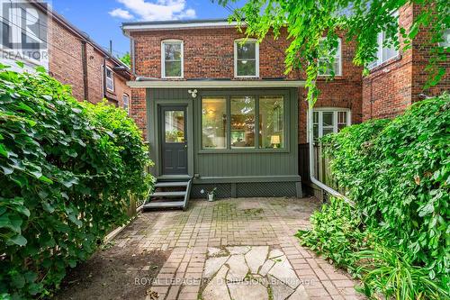 10 Glencairn Avenue, Toronto, ON - Outdoor