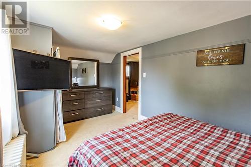 47 Cross Street, Port Colborne, ON - Indoor Photo Showing Bedroom