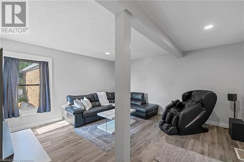 2185 Fairchild Boulevard Unit# 2, Burlington, ON - Indoor