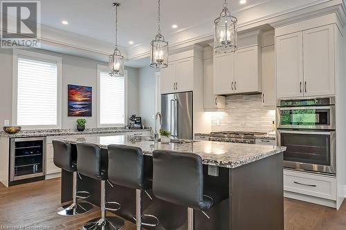 513 Woodview Road, Burlington, ON - Indoor Photo Showing Kitchen With Stainless Steel Kitchen With Upgraded Kitchen