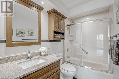 5250 Lakeshore Road Unit# 1907, Burlington, ON - Indoor Photo Showing Bathroom