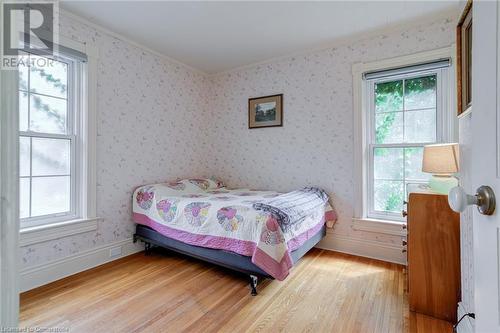 94 Sutherland Street W, Caledonia, ON - Indoor Photo Showing Bedroom