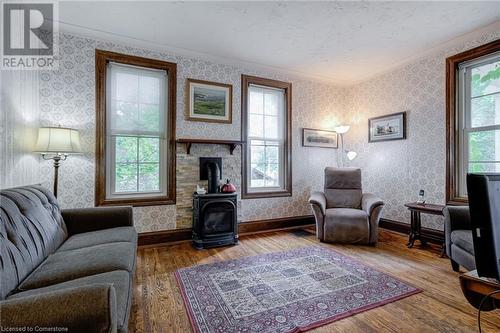 94 Sutherland Street W, Caledonia, ON - Indoor Photo Showing Living Room With Fireplace