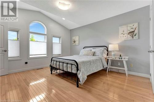 55 Elodia Court, Hamilton, ON - Indoor Photo Showing Bedroom