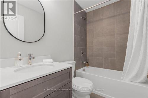 22 - 720 Grey Street, Brantford, ON - Indoor Photo Showing Bathroom