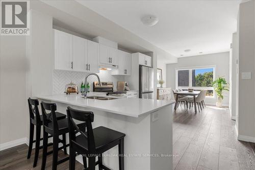 22 - 720 Grey Street, Brantford, ON - Indoor Photo Showing Kitchen With Double Sink With Upgraded Kitchen