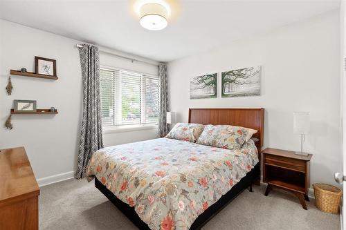 243 Davidson Street, Winnipeg, MB - Indoor Photo Showing Bedroom