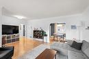 243 Davidson Street, Winnipeg, MB  - Indoor Photo Showing Living Room 