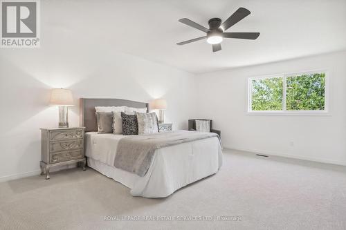 2066 Castlefield Crescent, Oakville, ON - Indoor Photo Showing Bedroom