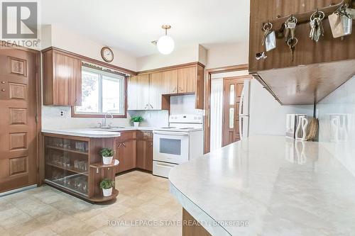 69 Orphir Road, Hamilton (Corman), ON - Indoor Photo Showing Kitchen