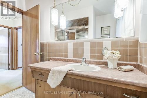 69 Orphir Road, Hamilton (Corman), ON - Indoor Photo Showing Bathroom