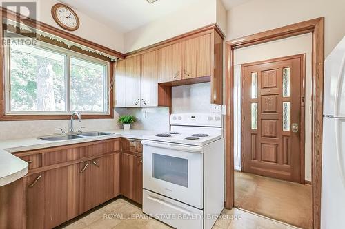 69 Orphir Road, Hamilton (Corman), ON - Indoor Photo Showing Kitchen With Double Sink