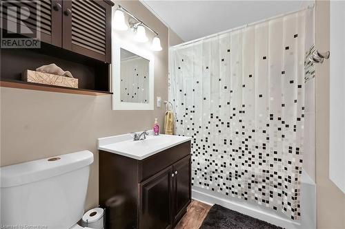 25 Britten Close Unit# A15, Hamilton, ON - Indoor Photo Showing Bathroom