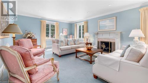 560 5Th Street W, Owen Sound, ON - Indoor Photo Showing Living Room With Fireplace