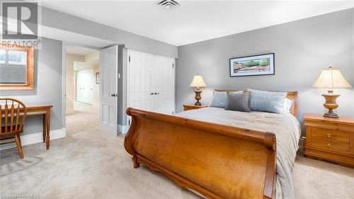 560 5Th Street W, Owen Sound, ON - Indoor Photo Showing Bedroom