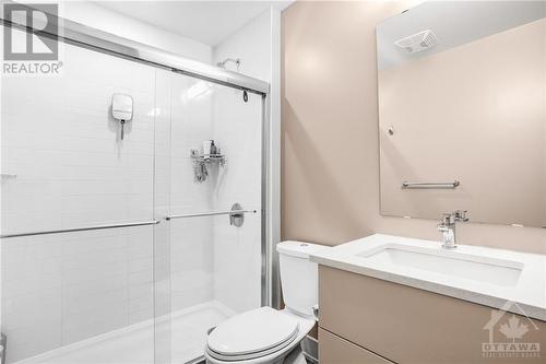 Bathroom #2-ensuite - 108 Richmond Road Unit#612, Ottawa, ON - Indoor Photo Showing Bathroom