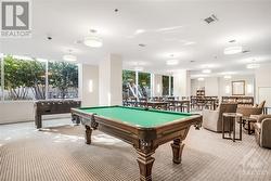 Entertainment room: billiards, foosball, etc. - 