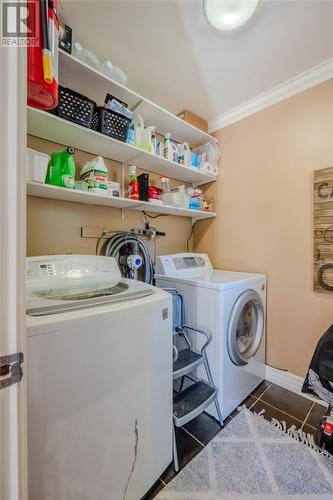 35 Long Pond Road, Marysvale, NL - Indoor Photo Showing Laundry Room