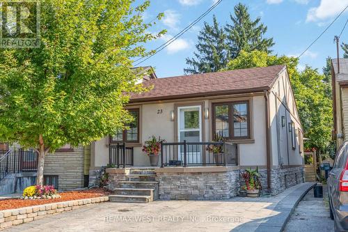 23 Mack Avenue, Toronto (Oakridge), ON - Outdoor