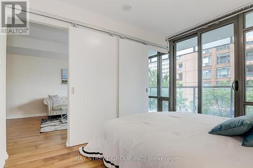 306 - 37 Grosvenor Street, Toronto, ON - Indoor Photo Showing Bedroom